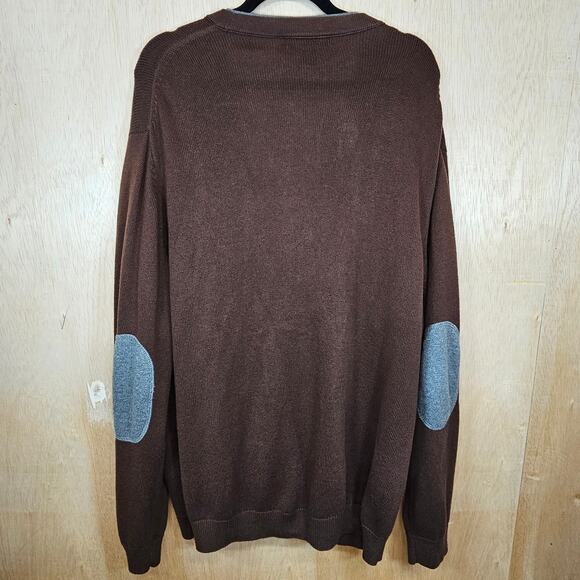 Men's‎ Roundtree & Yorke Brown With Gray Elbow Pads Button Up Cardigan Size XL - Picture 2 of 6